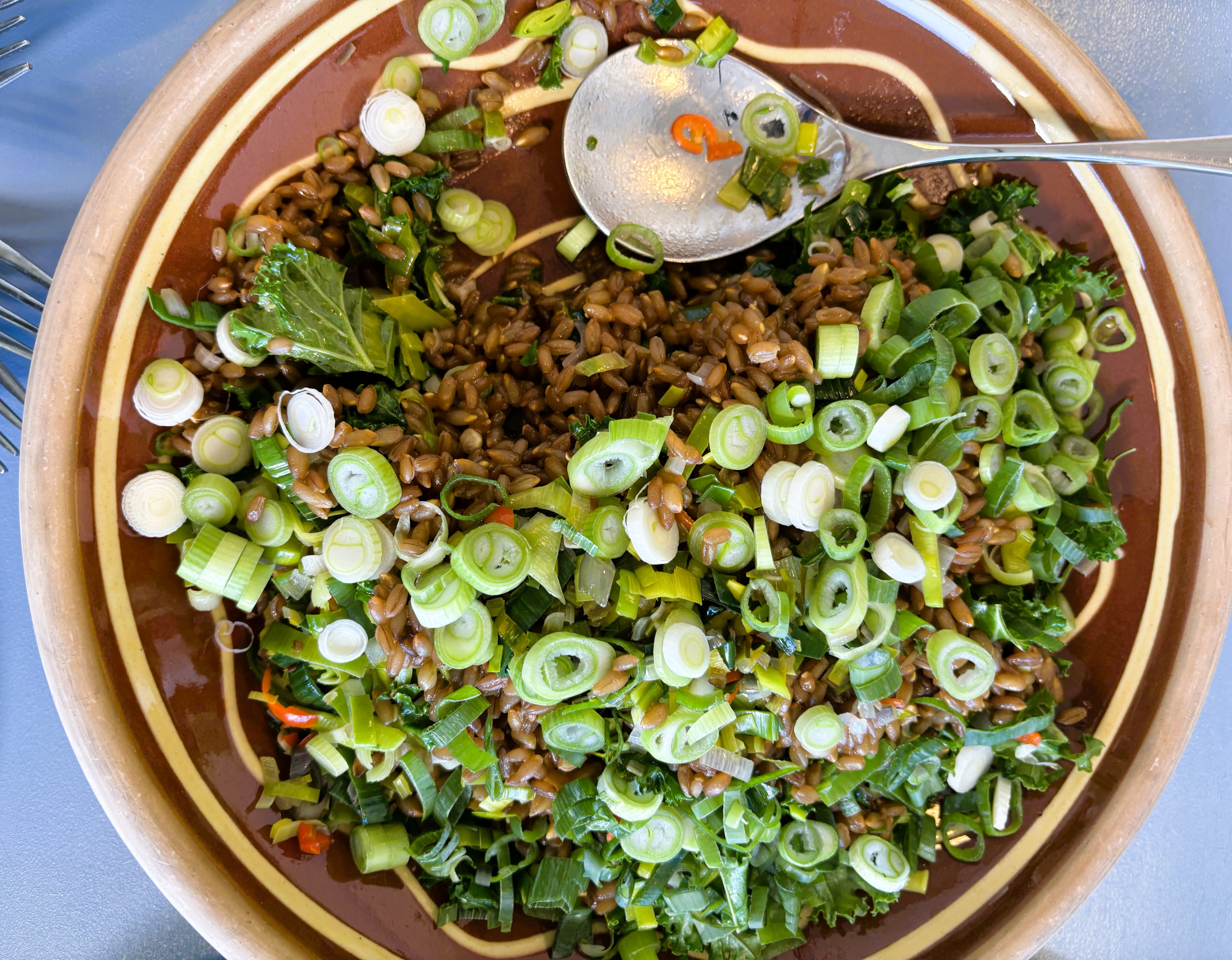 Kålsalat med Borrisrug