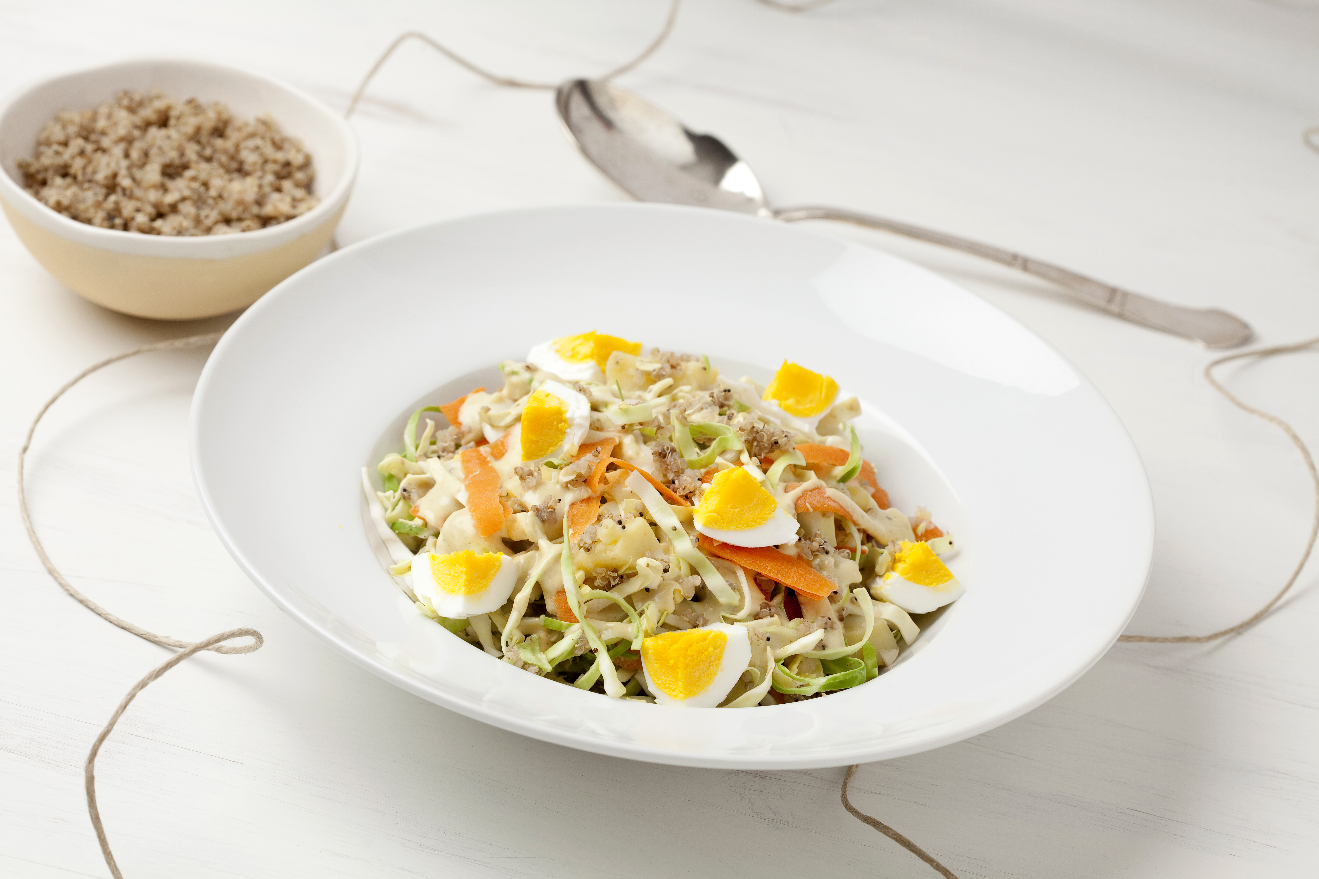 Spidskålssalat med quinoa