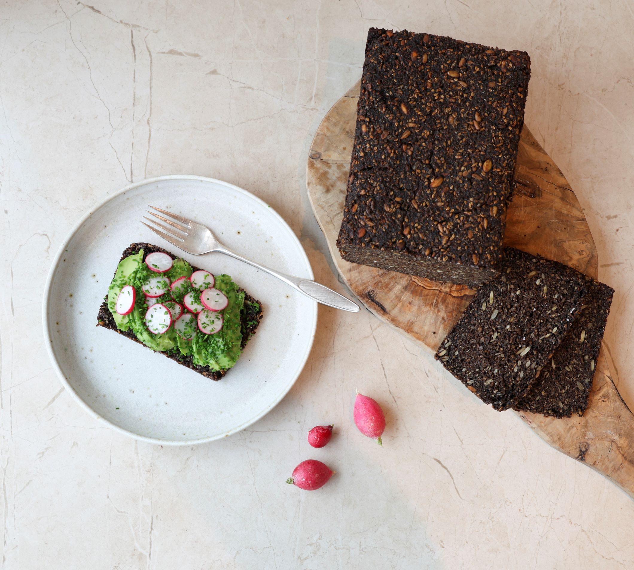 Kernerugbrød med mørk maltmel